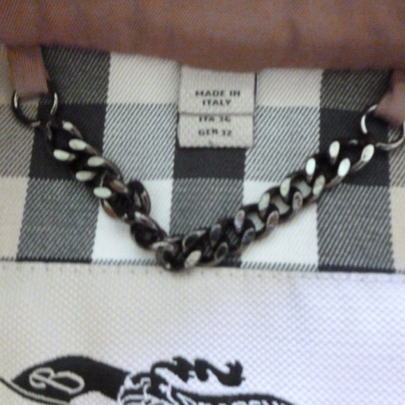 Burberry Antique Rose Iridescent Trench Coat - Picture 11 of 14